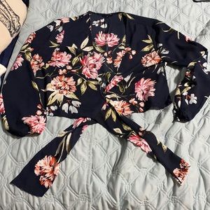 Wrap around long sleeve